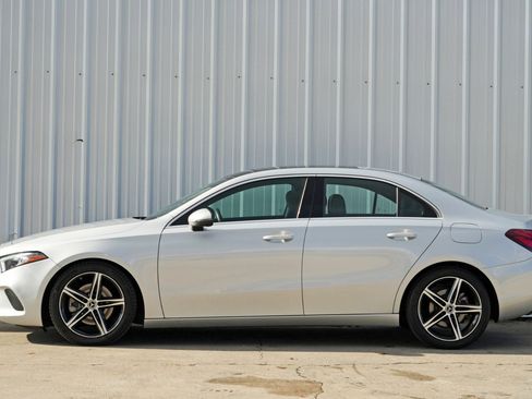 Used 2022 Mercedes-Benz A 220 image 8