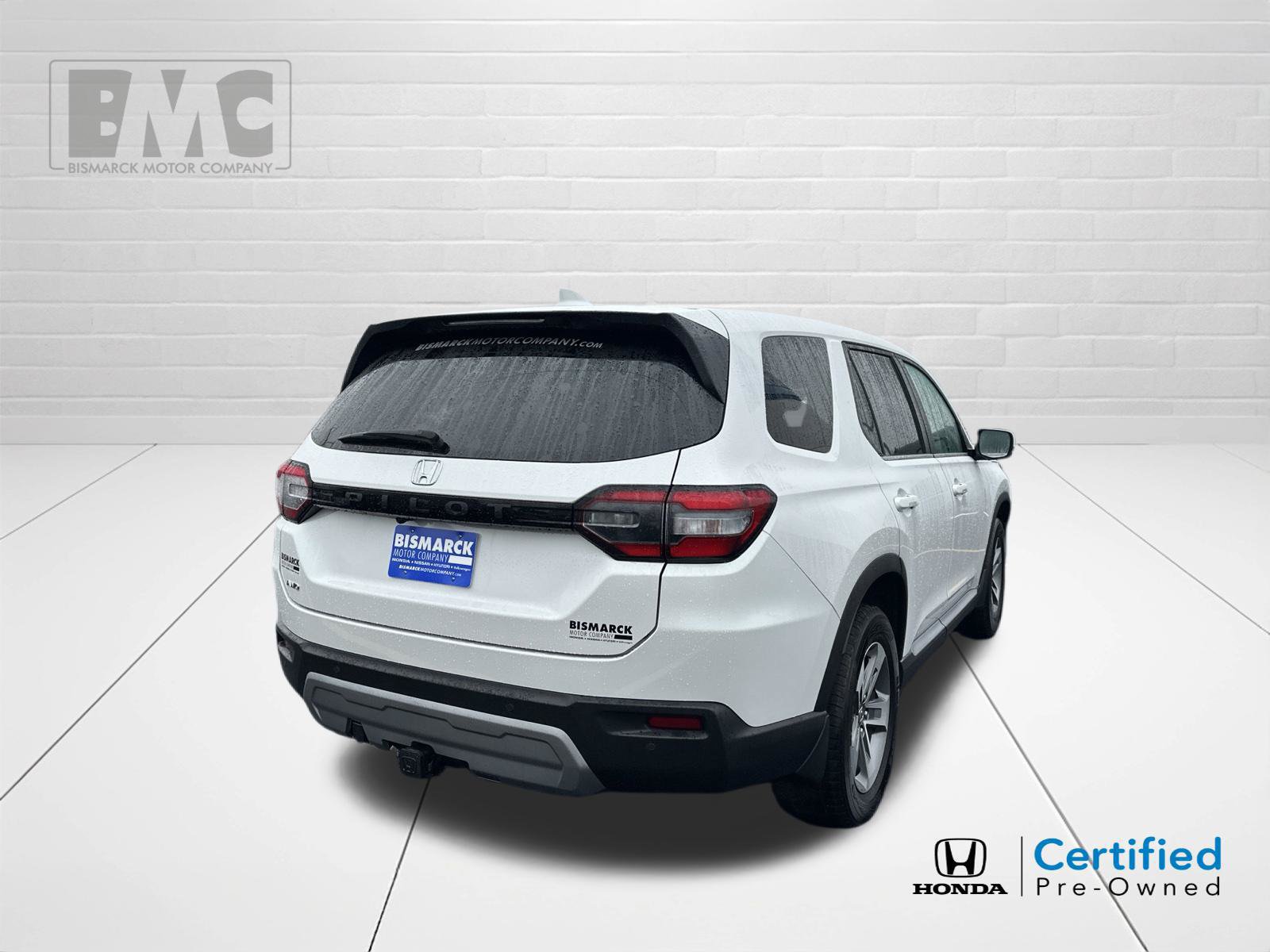 Used 2024 Honda Pilot EX-L image 3