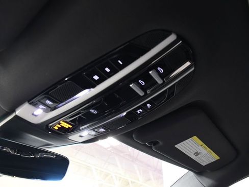 Used 2020 Porsche Panamera 4S image 34