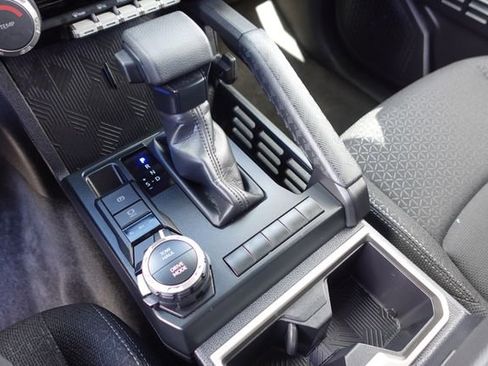 Certified 2025 Toyota 4Runner SR5 image 27