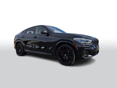 Used 2023 BMW X6 xDrive40i w/ Executive Package image 2