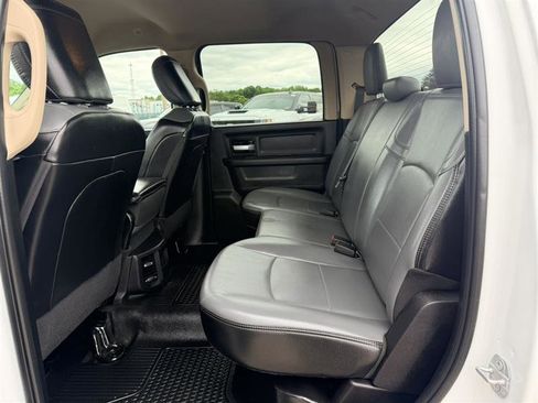 Used 2019 RAM 2500 Tradesman w/ Safety Group AWD/4WD image 17