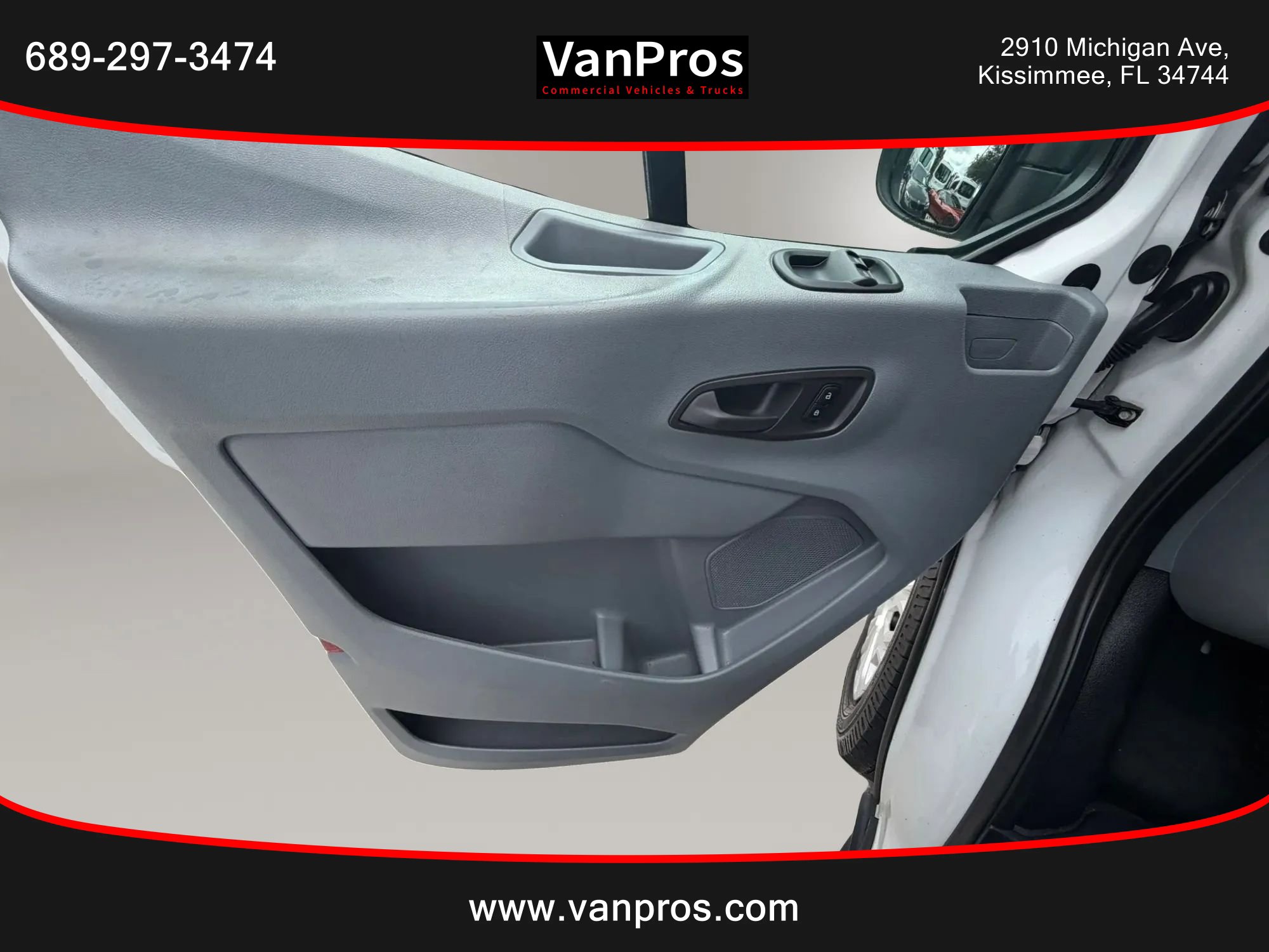 Used 2018 Ford Transit 250 148 Medium Roof RWD image 8