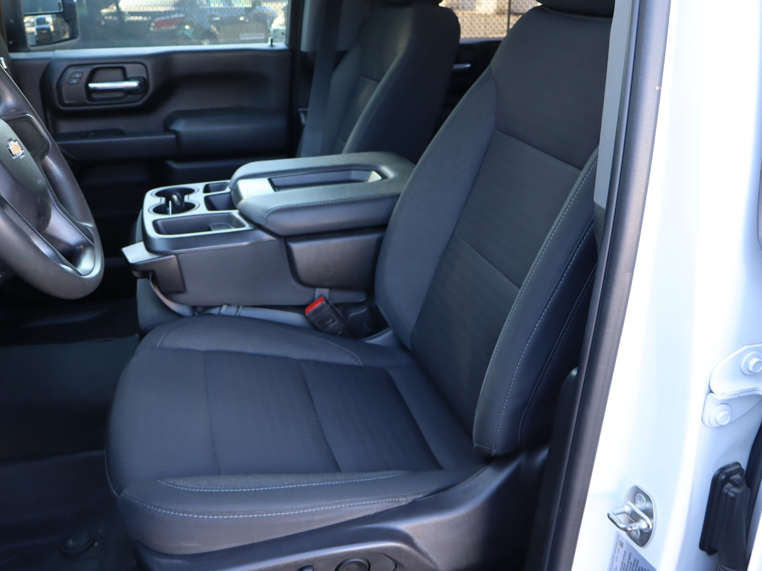 Used 2024 Chevrolet Silverado 2500 Custom w/ Custom Value Package AWD/4WD image 23
