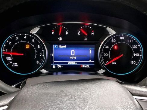 Used 2022 Chevrolet Equinox LT image 13