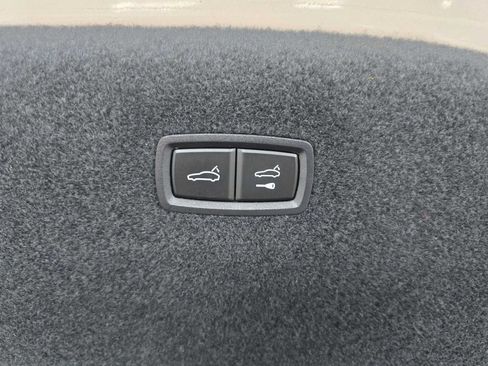 Used 2024 Porsche Taycan 4S AWD/4WD image 16