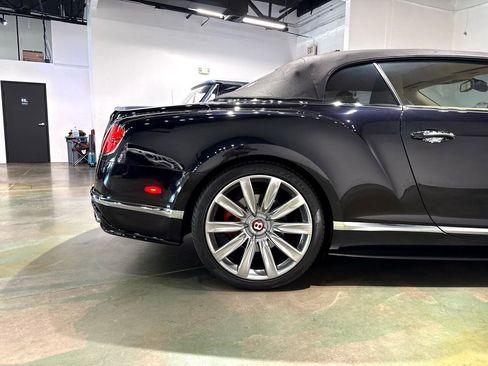 Used 2017 Bentley Continental GT V8 S image 9