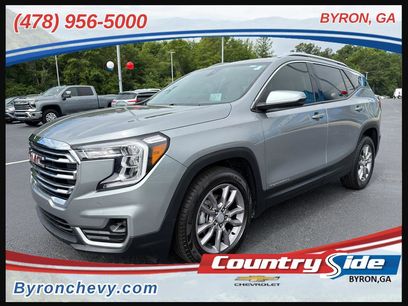 Used 2024 GMC Terrain SLT w/ Tech Package