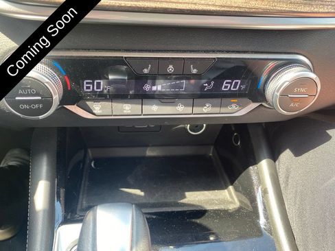 Used 2020 Nissan Altima 2.5 SL FWD image 29