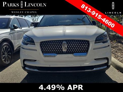 Used 2023 Lincoln Aviator Reserve image 2