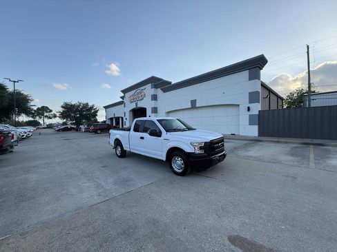 Used 2015 Ford F150 XL w/ Equipment Group 101A Mid RWD image 39