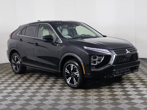 New 2026 Mitsubishi Eclipse Cross SEL image 2