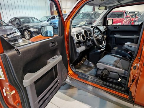 Used 2005 Honda Element EX image 15