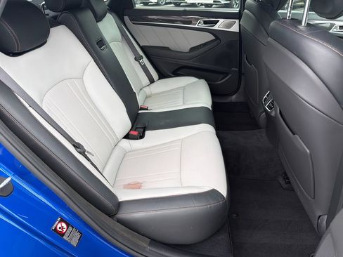 Used 2020 Genesis G80 3.3T Sport RWD image 15