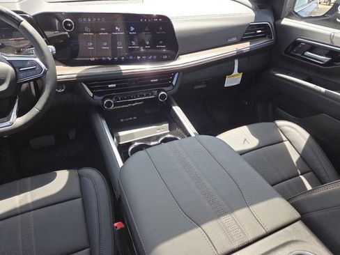 New 2026 Chevrolet Tahoe High Country AWD/4WD image 38