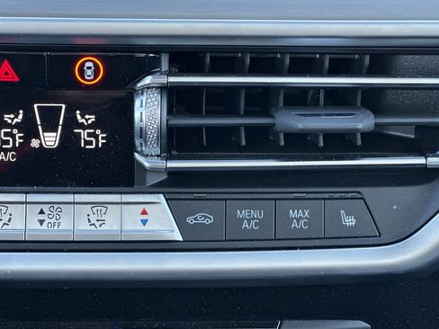 Used 2022 BMW X3 xDrive30i w/ M Sport Package 2 image 30