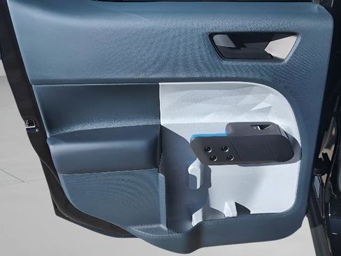 New 2025 Ford Maverick XLT w/ XLT Luxury Package image 18