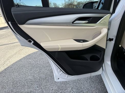 Used 2023 BMW X3 M40i w/ Premium Package image 32