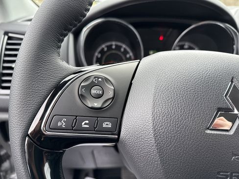 New 2025 Mitsubishi Outlander Sport SE image 17