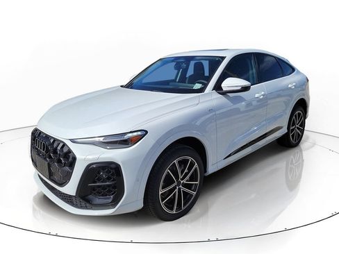 New 2026 Audi Q5 Premium Plus AWD/4WD image 2