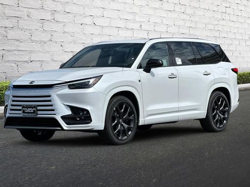 New 2026 Lexus TX 500h AWD image 8