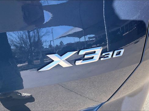 Used 2025 BMW X3 xDrive30i w/ Premium Package image 9