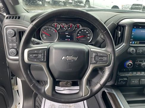 Used 2021 Chevrolet Silverado 1500 LT Trail Boss w/ Bed Protection Package image 16