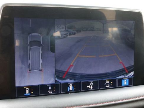 Used 2021 Chevrolet Suburban RST w/ Luxury Package image 19