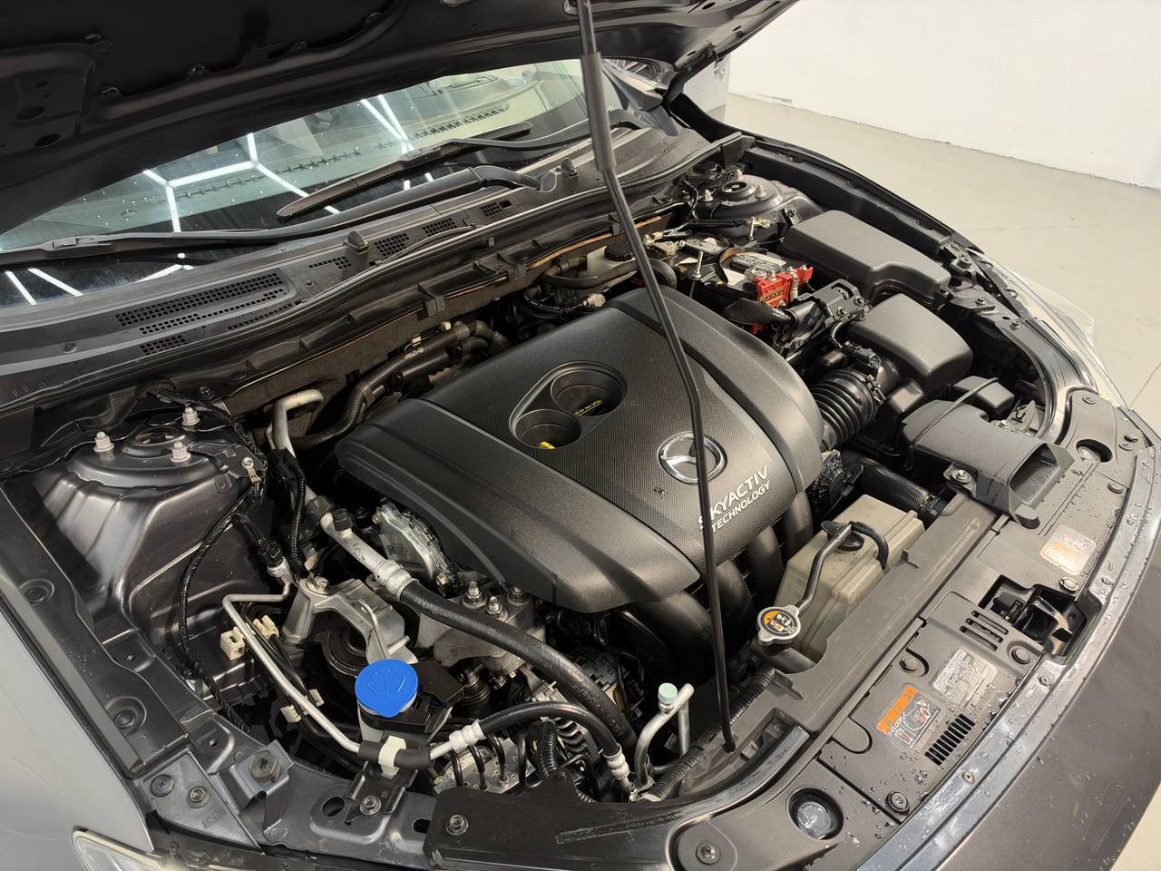 Used 2014 MAZDA MAZDA3 s Grand Touring w/ Technology Package FWD image 34