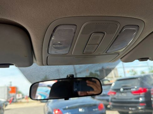 Used 2018 Kia Soul FWD image 18