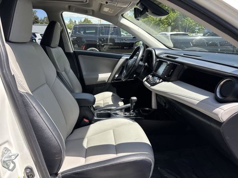 Used 2016 Toyota RAV4 Limited w/ Advanced Technology Package AWD/4WD image 5