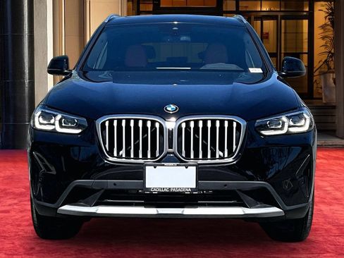 Used 2023 BMW X3 xDrive30i w/ Convenience Package AWD/4WD image 3