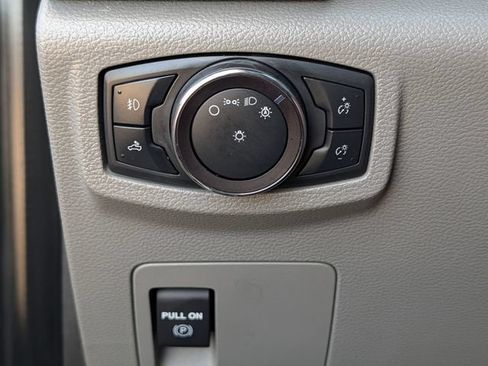 Used 2019 Ford F150 XL w/ Equipment Group 101A Mid AWD/4WD image 22