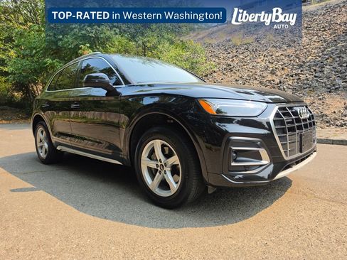 Used 2023 Audi Q5 2.0T Premium w/ Convenience Package AWD/4WD image 3