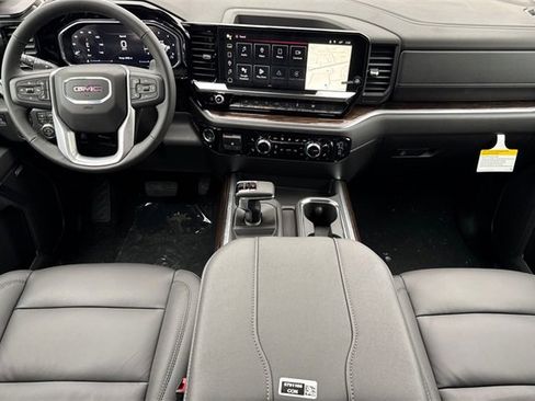 New 2026 GMC Sierra 1500 Elevation w/ Elevation Premium Package image 15
