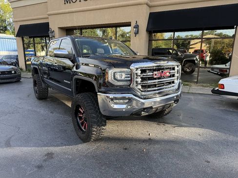 Used 2017 GMC Sierra 1500 SLT AWD/4WD image 2