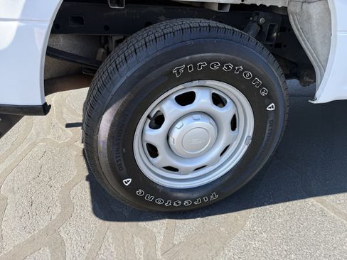 Used 2018 Ford F150 XL w/ Equipment Group 101A Mid AWD/4WD image 6