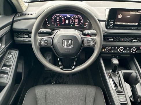 Certified 2025 Honda Accord SE image 14