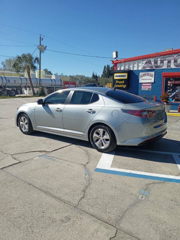 Used 2015 Kia Optima LX FWD image 5