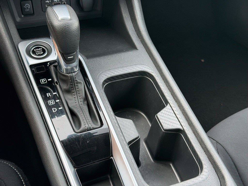 Used 2024 Nissan Sentra SV FWD image 19