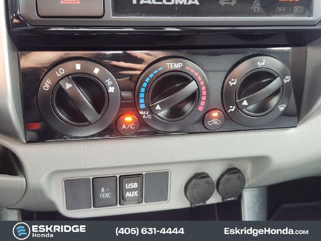 Used 2015 Toyota Tacoma 4x4 Access Cab V6 w/ TRD Off-Road Package image 20