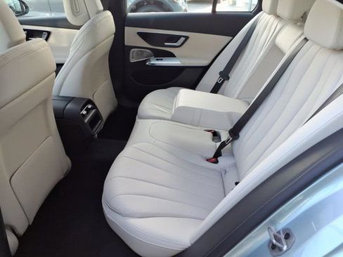New 2026 Mercedes-Benz E 350 Sedan image 18
