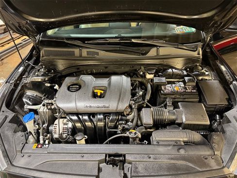 Certified 2023 Kia Forte LXS image 27