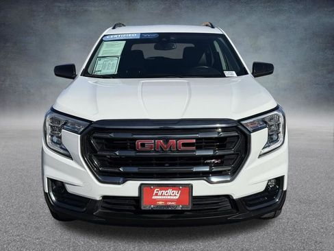 Certified 2024 GMC Terrain AT4 image 10