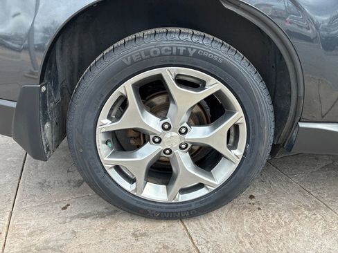 Used 2015 Subaru Forester 2.5i Touring w/ Eyesight & Navigation System image 12