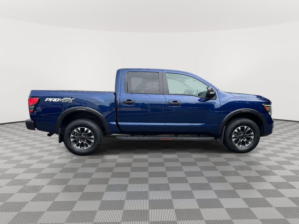 Used 2024 Nissan Titan PRO-4X w/ Pro-4x Convenience Package AWD/4WD image 8
