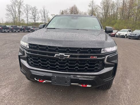 Used 2024 Chevrolet Suburban Z71 w/ Luxury Package AWD/4WD image 6