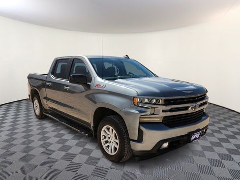 Used 2021 Chevrolet Silverado 1500 RST w/ Z71 Off-Road Package AWD/4WD image 6