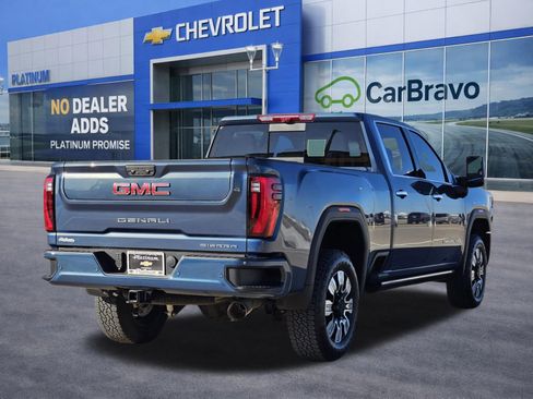 Used 2026 GMC Sierra 2500 Denali w/ Denali Reserve Package image 5