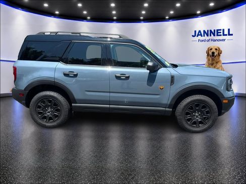 Used 2025 Ford Bronco Sport Badlands w/ Badlands Tech Package AWD/4WD image 4